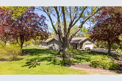 W248N9575  Norwauk Ct, Lisbon, WI 53017 - Photo 4
