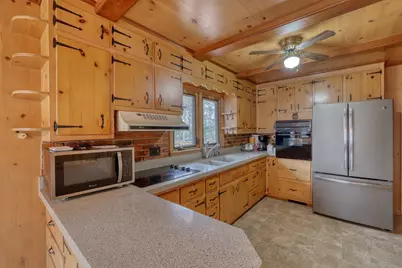 3513  Ridge Dr, Delafield, WI 53029 - Photo 18