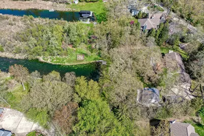 3513  Ridge Dr, Delafield, WI 53029 - Photo 10