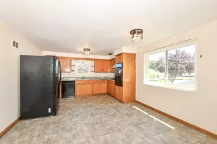 5017 N 125th St, Butler, WI 53007 - Photo 18