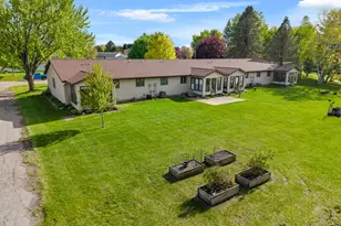 813 Sprague St, Caledonia, MN 55921 - Photo 18