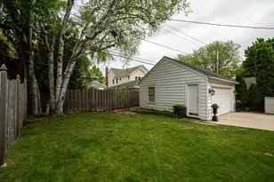 6014 N Kent Ave, Whitefish Bay, WI 53217 - Photo 48