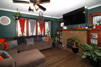 2513 N 57th St #2515, Milwaukee, WI 53210 - Photo 6