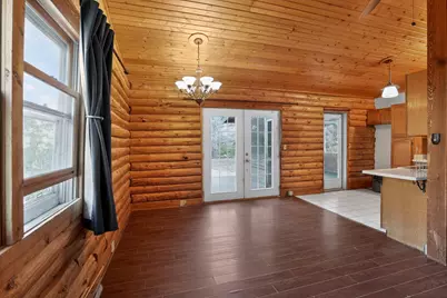 W5946  Woodland Trl, Germantown, WI 53950 - Photo 4
