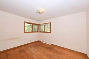 4108 W Woodward Dr, Franklin, WI 53132 - Photo 14