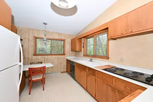 4108 W Woodward Dr, Franklin, WI 53132 - Photo 8