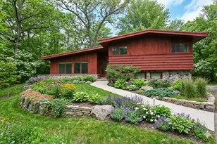 4108 W Woodward Dr, Franklin, WI 53132 - Photo 2