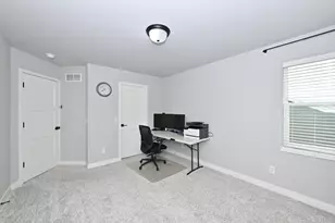 W201N5523 Magnolia Ln, Menomonee Falls, WI 53051 - Photo 38