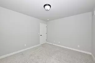 W201N5523 Magnolia Ln, Menomonee Falls, WI 53051 - Photo 36
