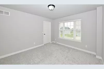 W201N5523  Magnolia Ln, Menomonee Falls, WI 53051 - Photo 34