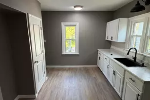 4706 N 57th St, Milwaukee, WI 53218 - Photo 8
