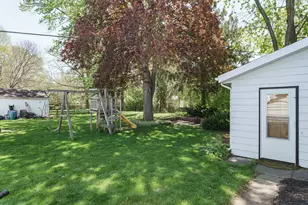 258 15th St, Fond du Lac, WI 54935 - Photo 4