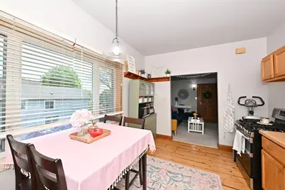2440 S Wentworth Ave, Milwaukee, WI 53207 - Photo 14