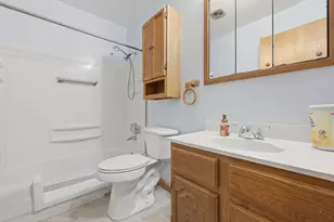 5419 Marboro Dr, Racine, WI 53406 - Photo 10
