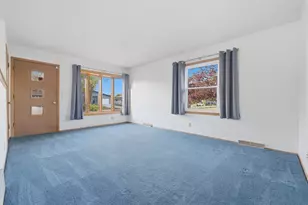 5419 Marboro Dr, Racine, WI 53406 - Photo 4