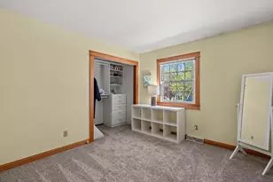 2401 W Manchester Ave, Milwaukee, WI 53221 - Photo 18