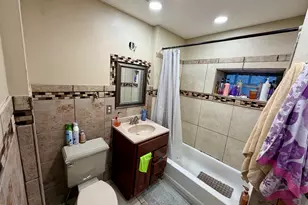 3200 W Pierce St, Milwaukee, WI 53215 - Photo 6