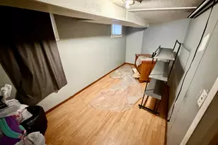 3200 W Pierce St, Milwaukee, WI 53215 - Photo 22