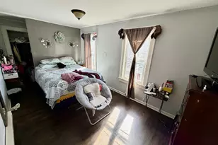 3200 W Pierce St, Milwaukee, WI 53215 - Photo 8