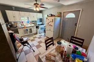 3200 W Pierce St, Milwaukee, WI 53215 - Photo 4