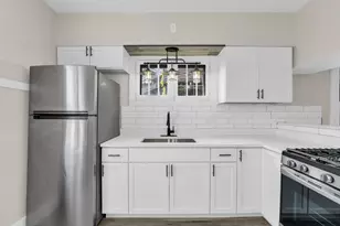 1108 S 65th St, West Allis, WI 53214 - Photo 22