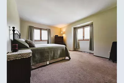 6440 S Crabapple Ct #4, Oak Creek, WI 53154 - Photo 32