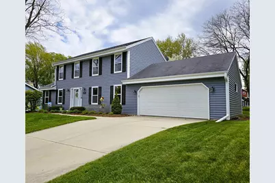 1791  Linden St, Grafton, WI 53024 - Photo 2