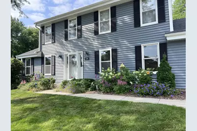1791  Linden St, Grafton, WI 53024 - Photo 4