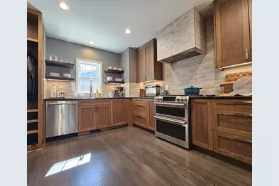 2456 N 82nd St, Wauwatosa, WI 53213 - Photo 32