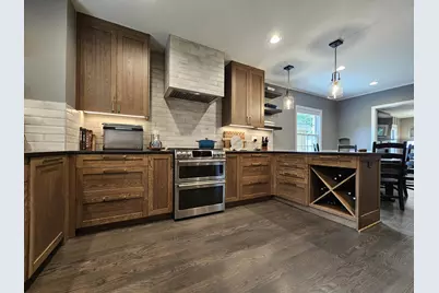 2456 N 82nd St, Wauwatosa, WI 53213 - Photo 34