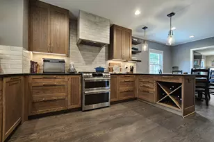 2456 N 82nd St, Wauwatosa, WI 53213 - Photo 34