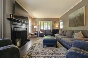 2456 N 82nd St, Wauwatosa, WI 53213 - Photo 24