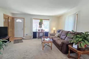 1930 Saturn Ave, Racine, WI 53404 - Photo 4