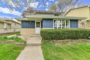 4327 N 99th St, Wauwatosa, WI 53222 - Photo 32