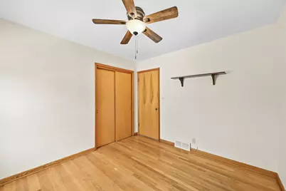 4642 N 101st St, Wauwatosa, WI 53225 - Photo 20