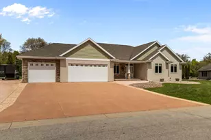 5770 W Natures Ln, Grand Chute, WI 54914 - Photo 66