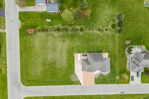 5770 W Natures Ln, Grand Chute, WI 54914 - Photo 68