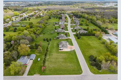 5770 W Natures Ln, Grand Chute, WI 54914 - Photo 74