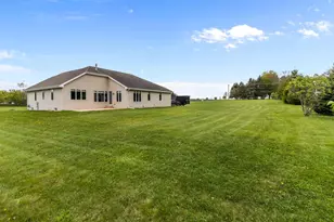 5770 W Natures Ln, Grand Chute, WI 54914 - Photo 58