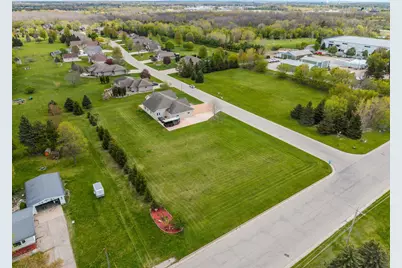 5770 W Natures Ln, Grand Chute, WI 54914 - Photo 70