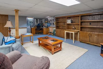 6411 N Bittersweet Ln, Glendale, WI 53217 - Photo 40