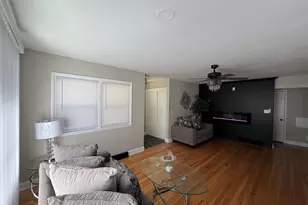 4141 N 69th St, Milwaukee, WI 53216 - Photo 6
