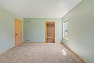 1280 Wrenfield Way, Oconomowoc, WI 53066 - Photo 18