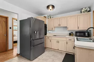 105 Clark St, Watertown, WI 53094 - Photo 14