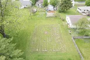105 Clark St, Watertown, WI 53094 - Photo 34
