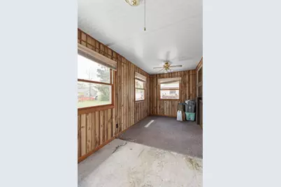 105  Clark St, Watertown, WI 53094 - Photo 24