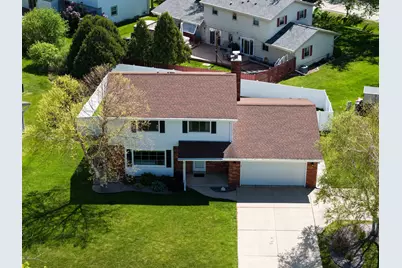 13935 W Thomas Dr, New Berlin, WI 53151 - Photo 42