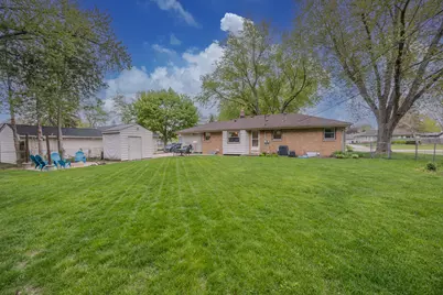 5324 W Wabash Ave, Brown Deer, WI 53223 - Photo 32