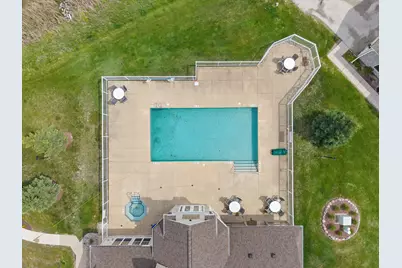 N17W26495  Meadowgrass Cir #B, Pewaukee, WI 53072 - Photo 22