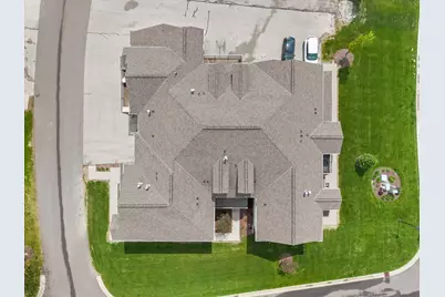 N17W26495  Meadowgrass Cir #B, Pewaukee, WI 53072 - Photo 36